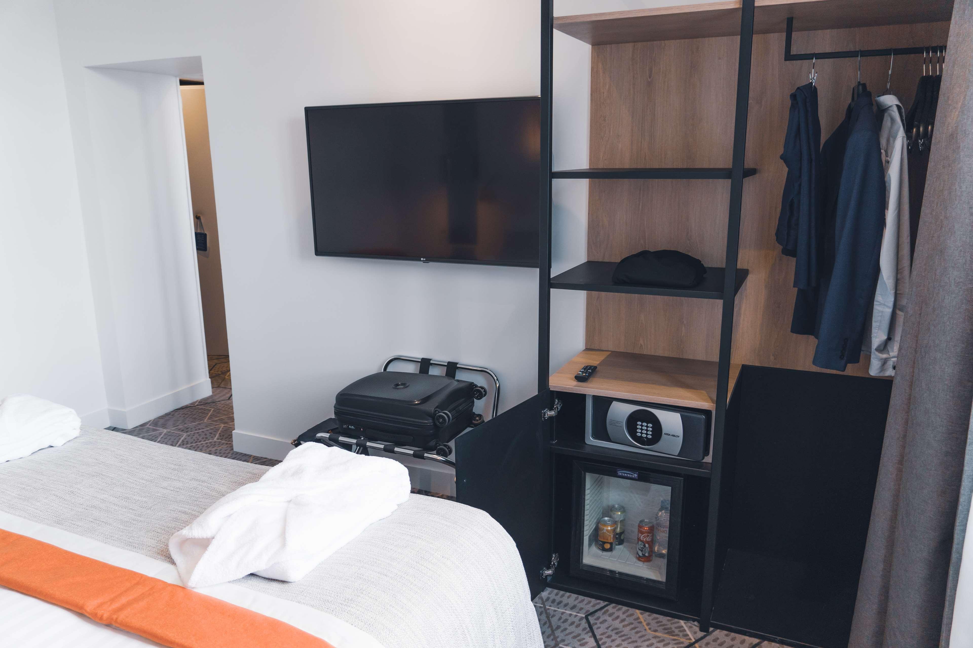 Hotel Western D'anjou 4*
