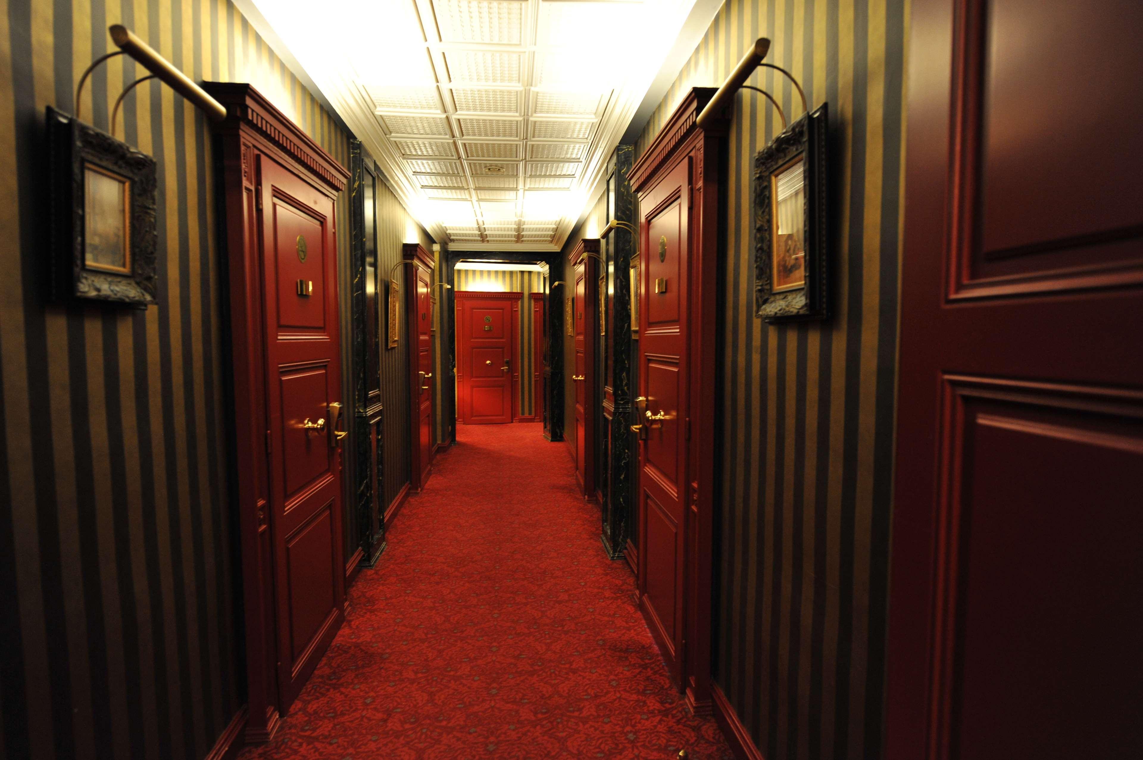 Oceania D'anjou Hotel 4*